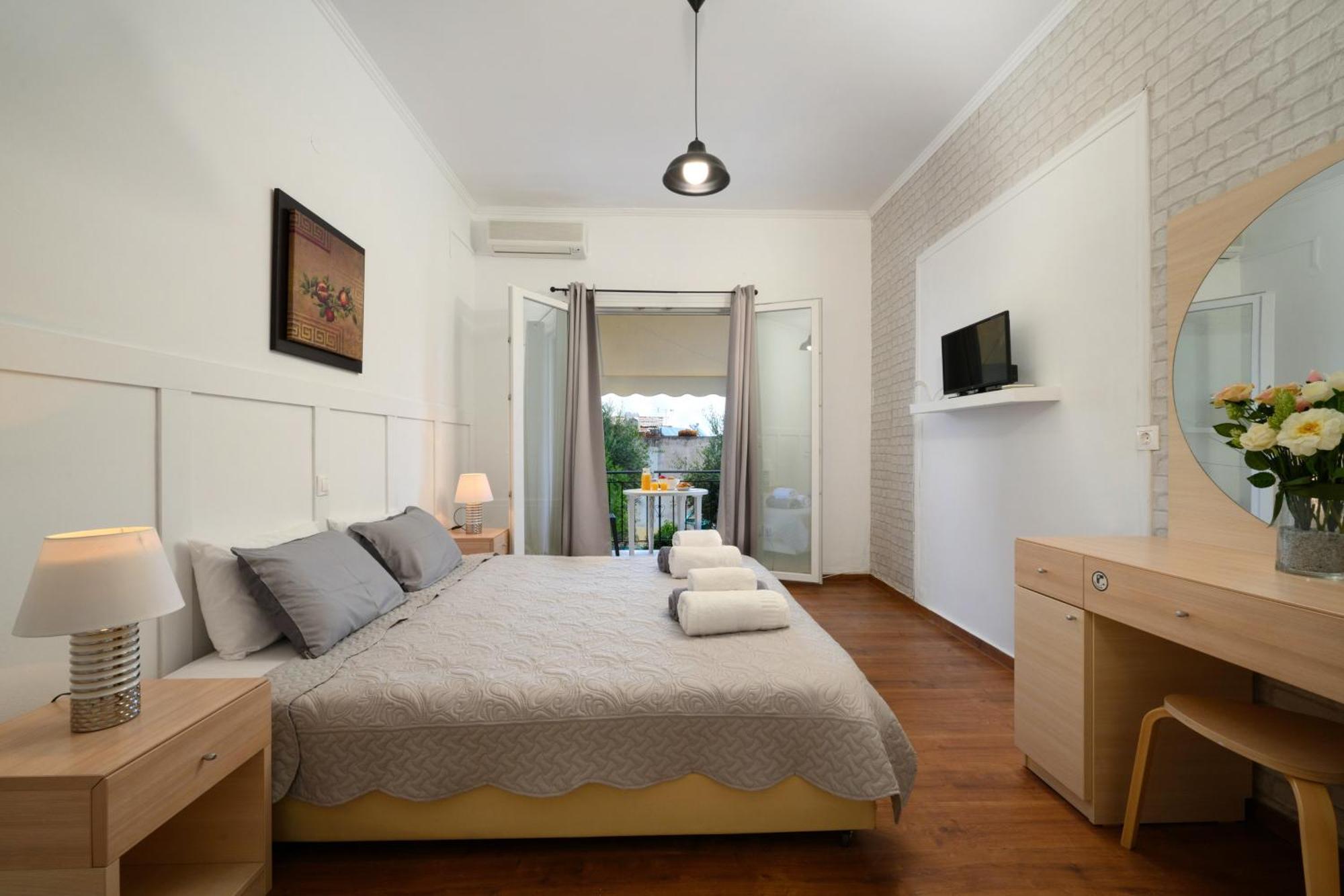 בניטסס Olive Grove Poolside Apartments מראה חיצוני תמונה